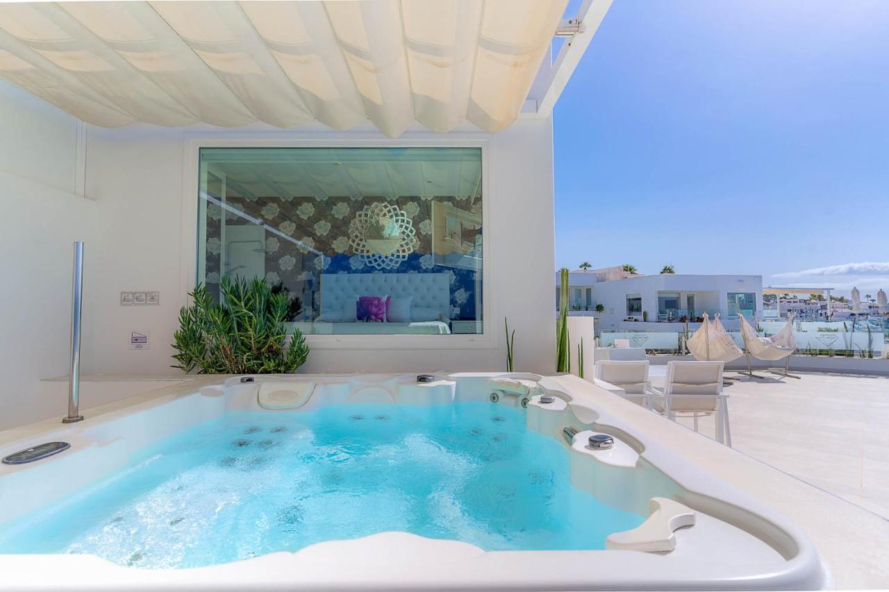 Suite Lanis con 2 Camere da Letto, Vasca Idromassaggio e Vista Mare