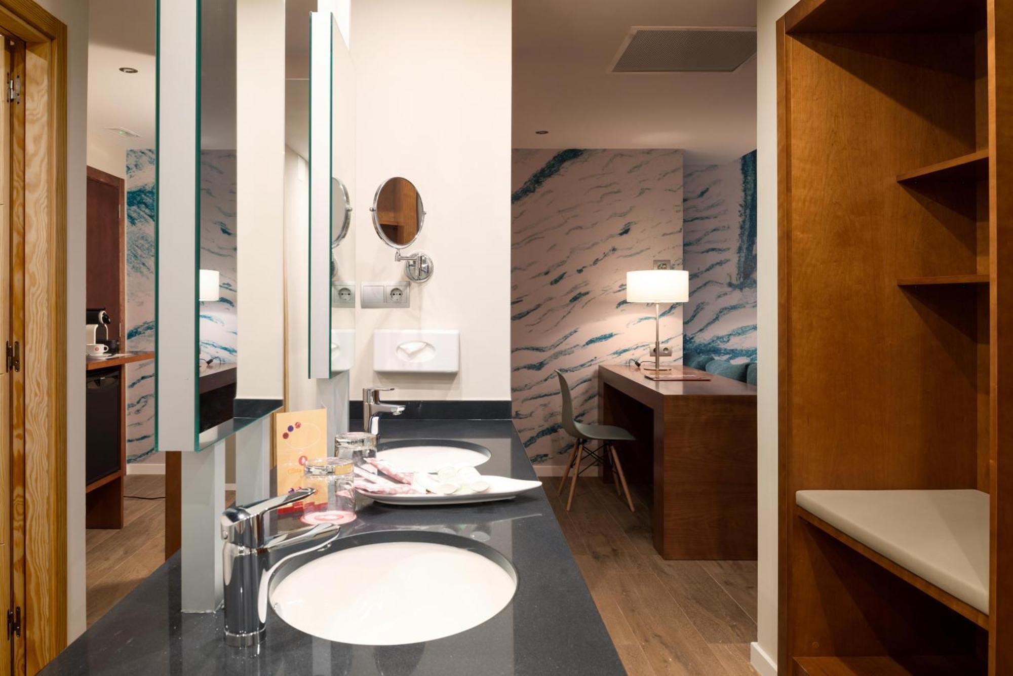 Select Junior Suite