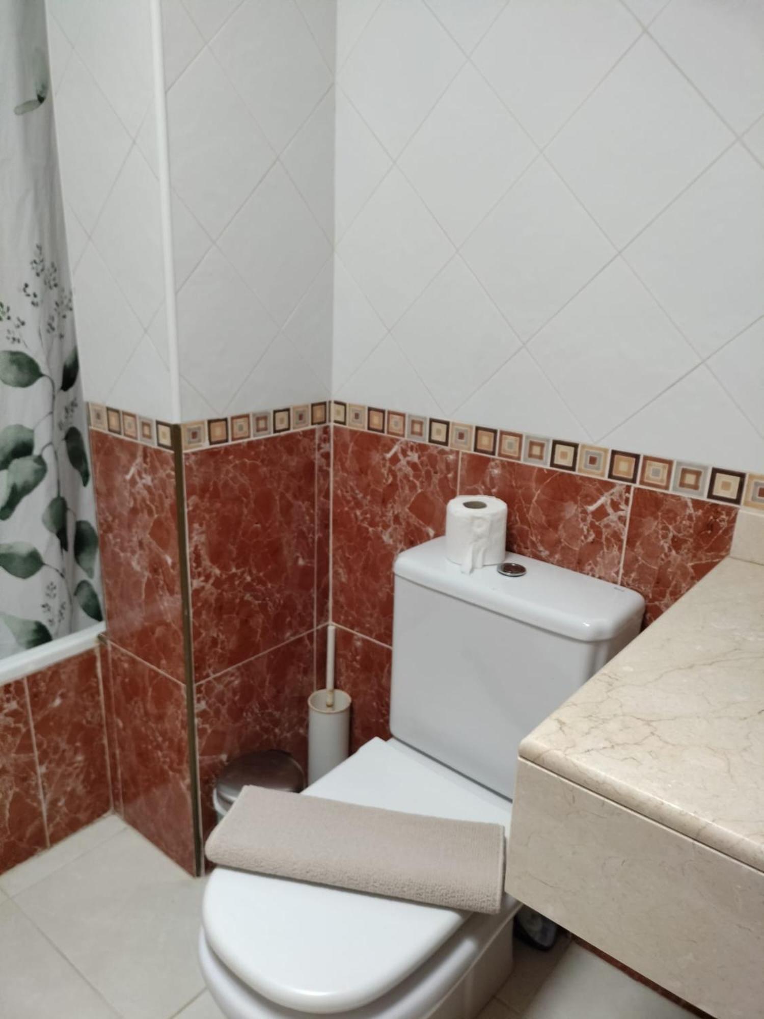 Double Room with Private Bathroom,1756840618:JPEG