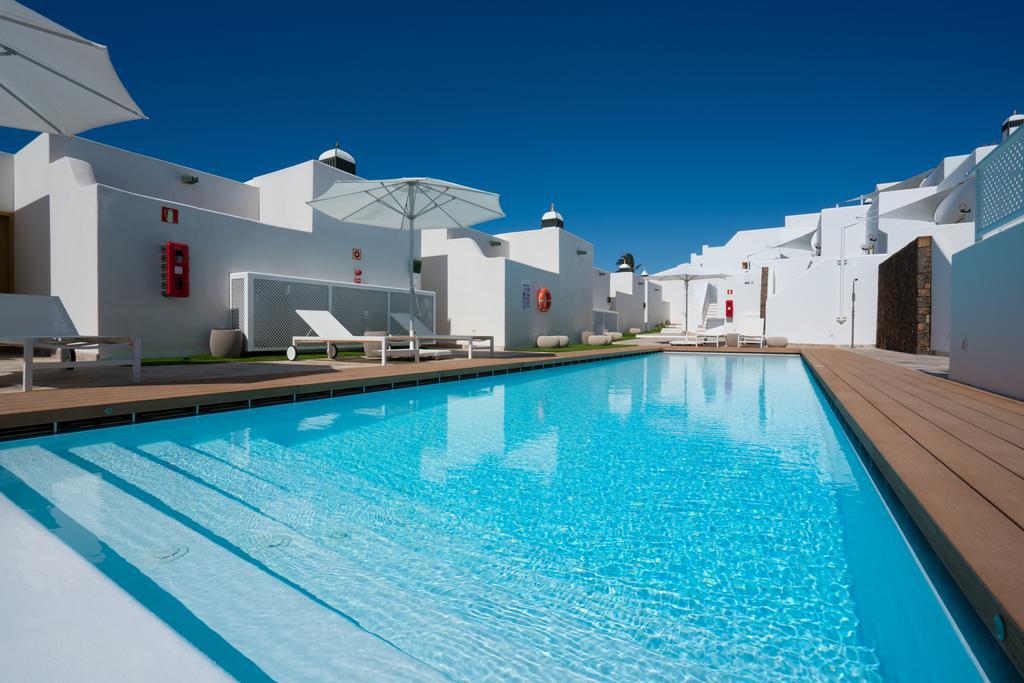One-Bedroom Apartment with Hot Tub (2 Adults),445341156:JPEG