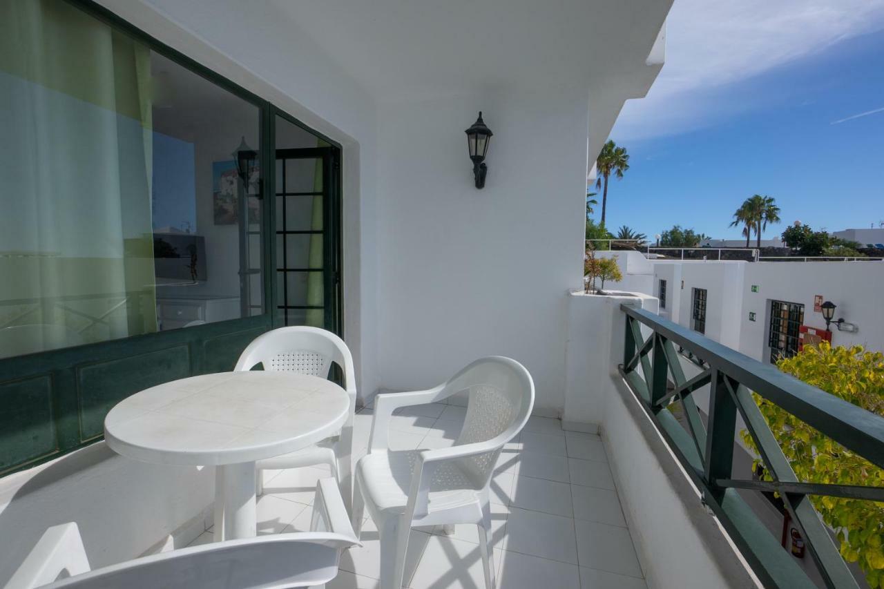 One-Bedroom Apartment without View