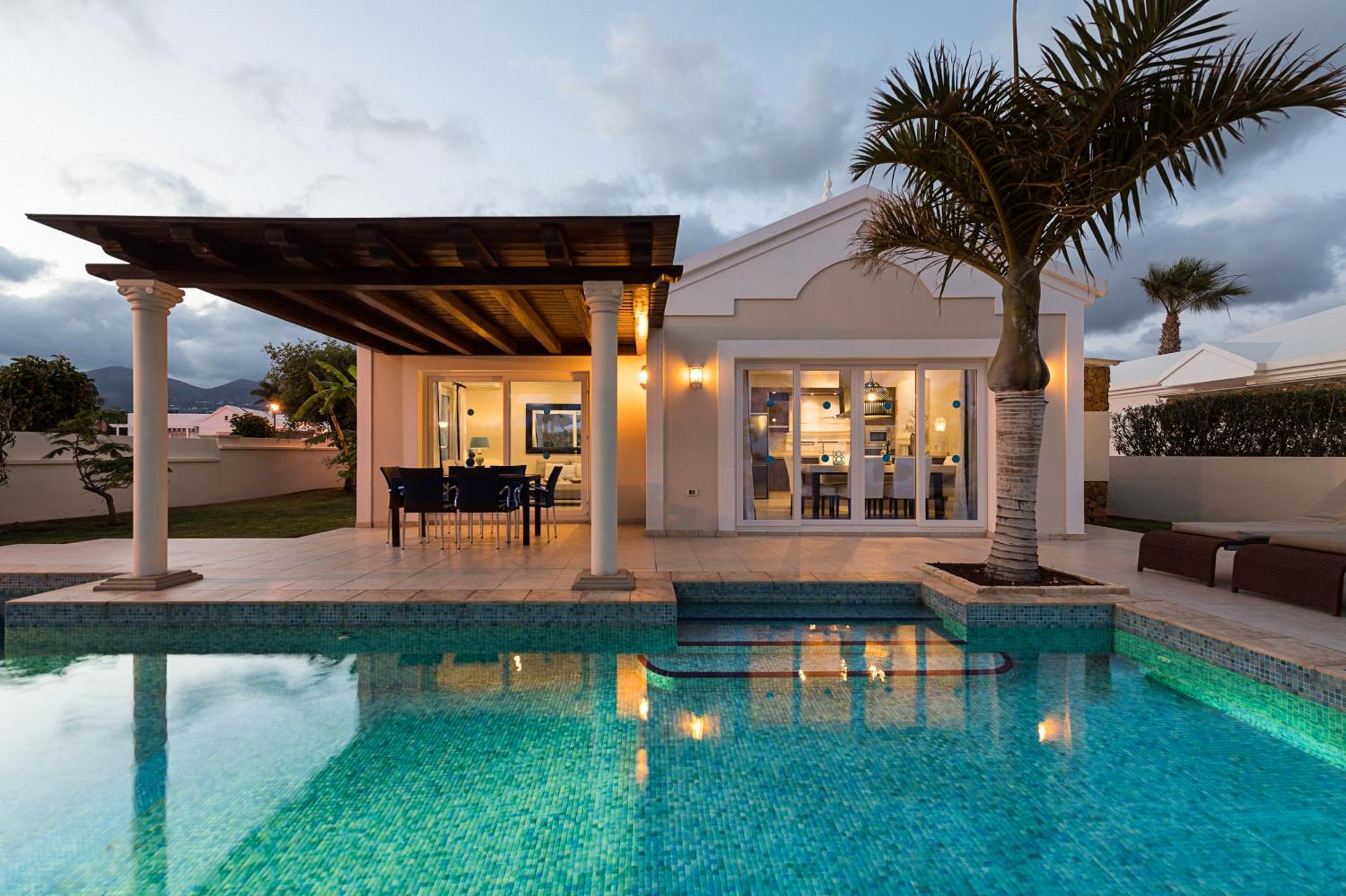 Three-Bedroom Villa Private Pool