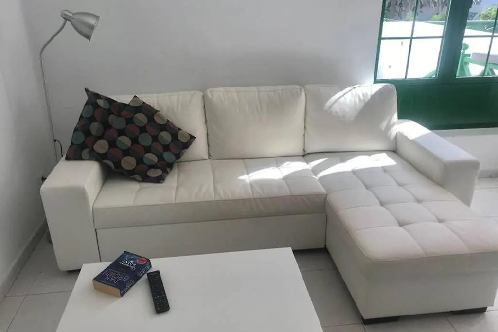 Vrys Apartment Close To The Beach-1