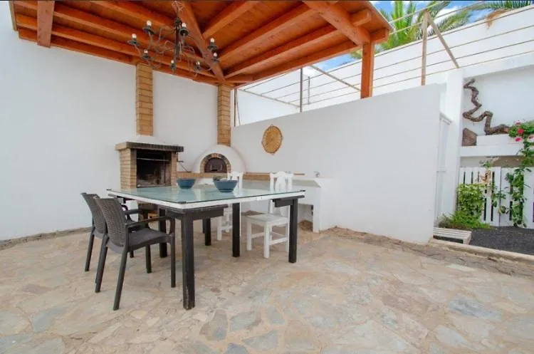 Las Arecas Studio-1