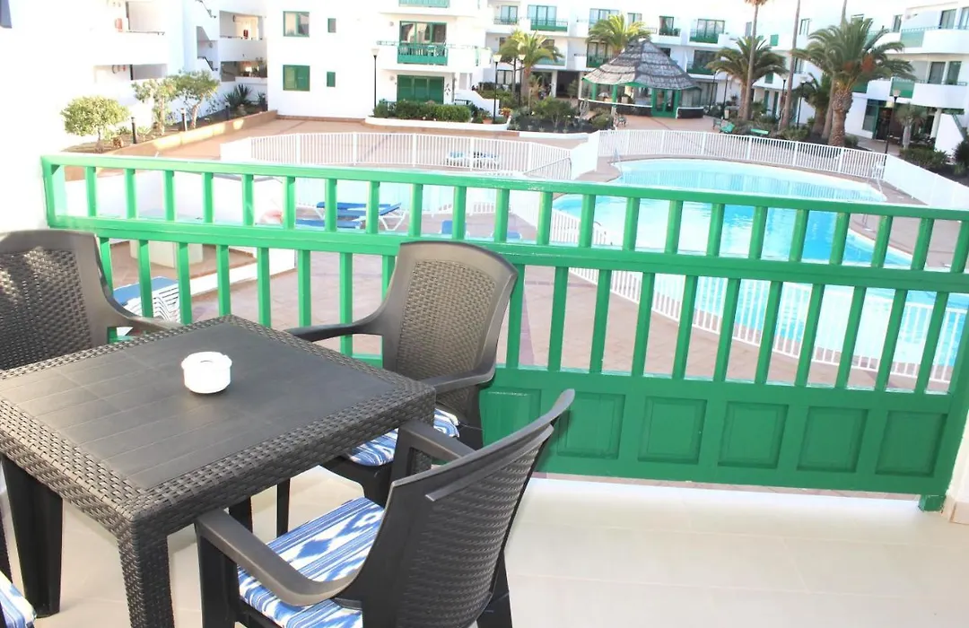 Apartment Harmony & Ocean Waves-1