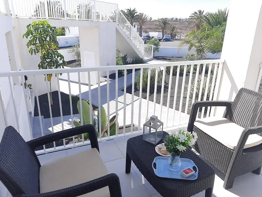 Casa Amor Costa Teguise-1