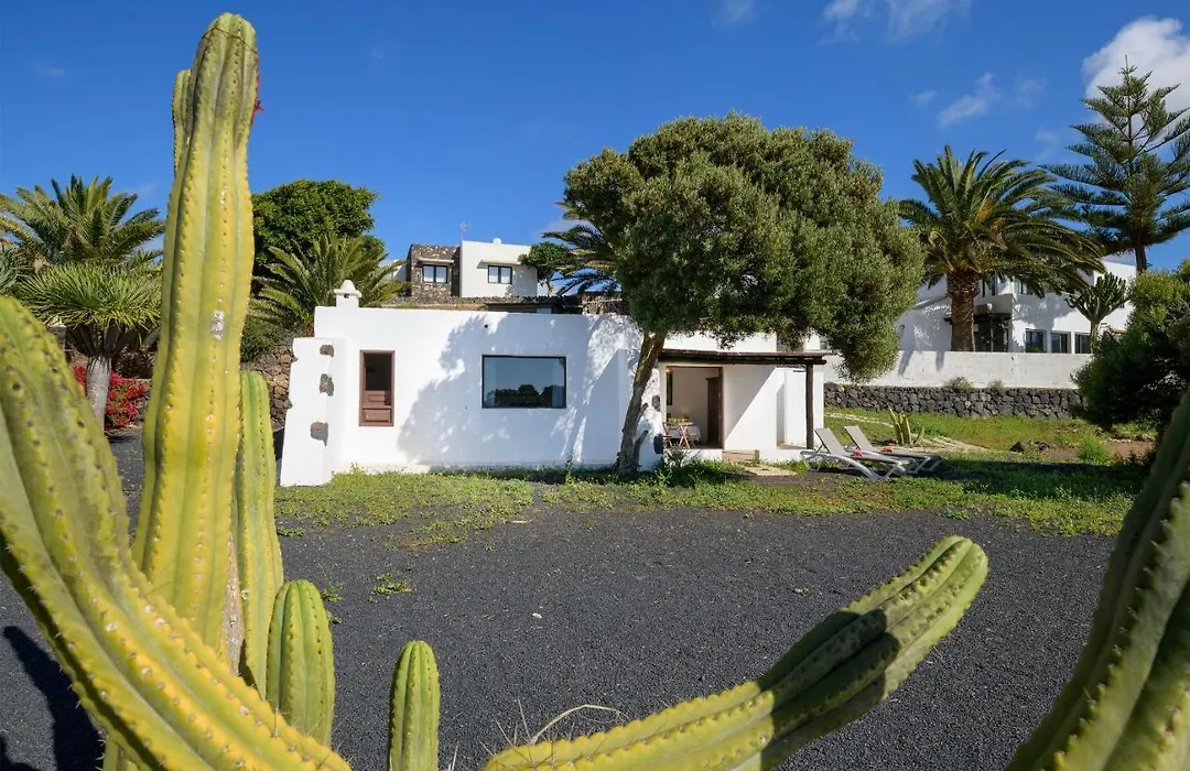 Casa Los Divisos-1