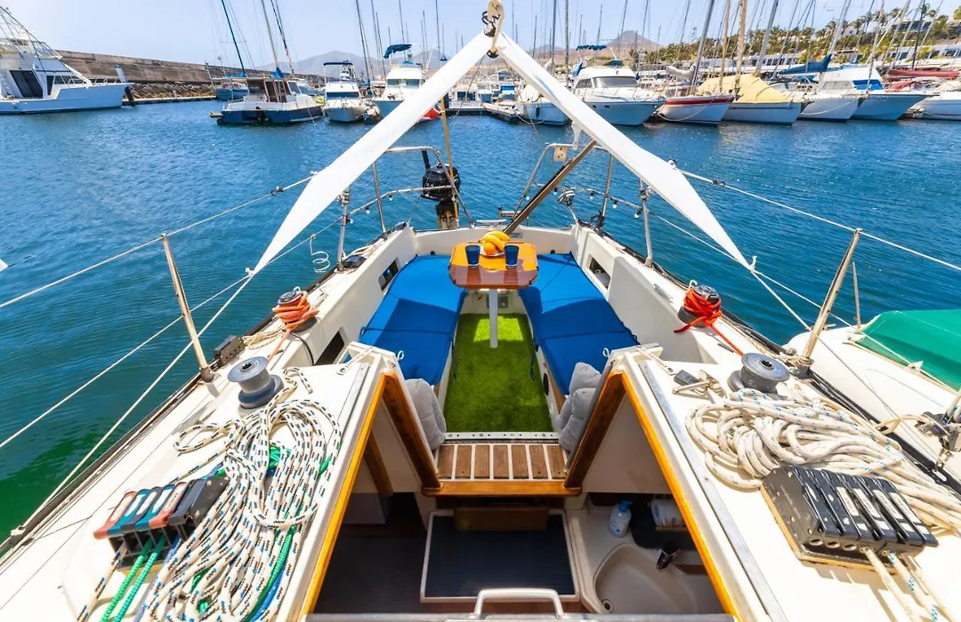 Seaside Chill-Out Stay On A Sail Yacht-1