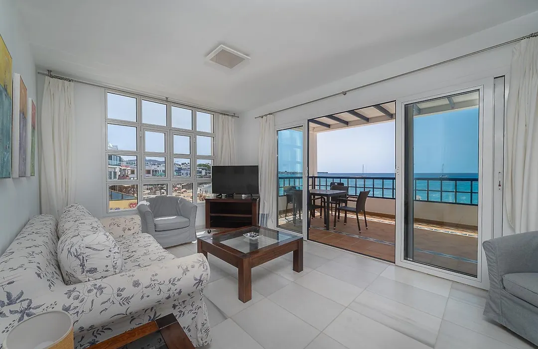 Apartamento 1 Linea Centro Playa Blanca-1