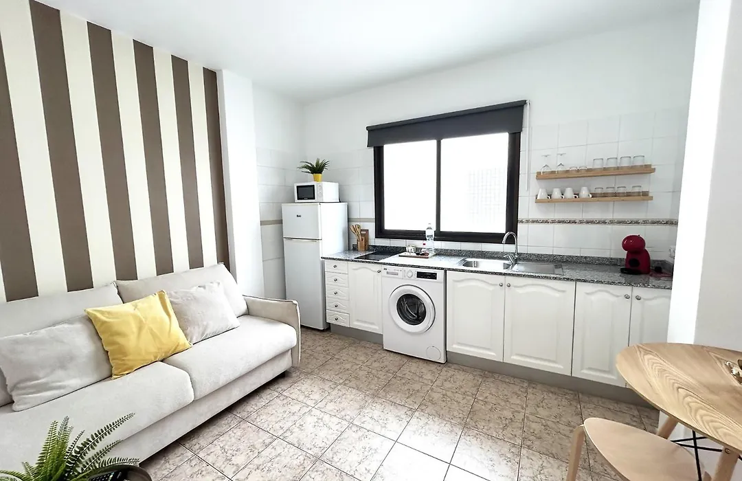 Mahostly Apartamento Comillas Sh-1