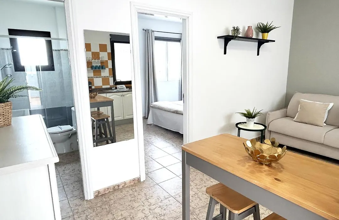 Mahostly Apartamento Comillas PG-1