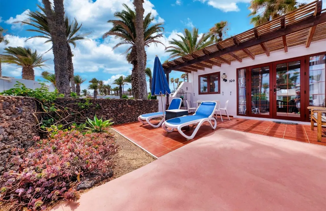 Las Brisas Complex, Villa 104-1