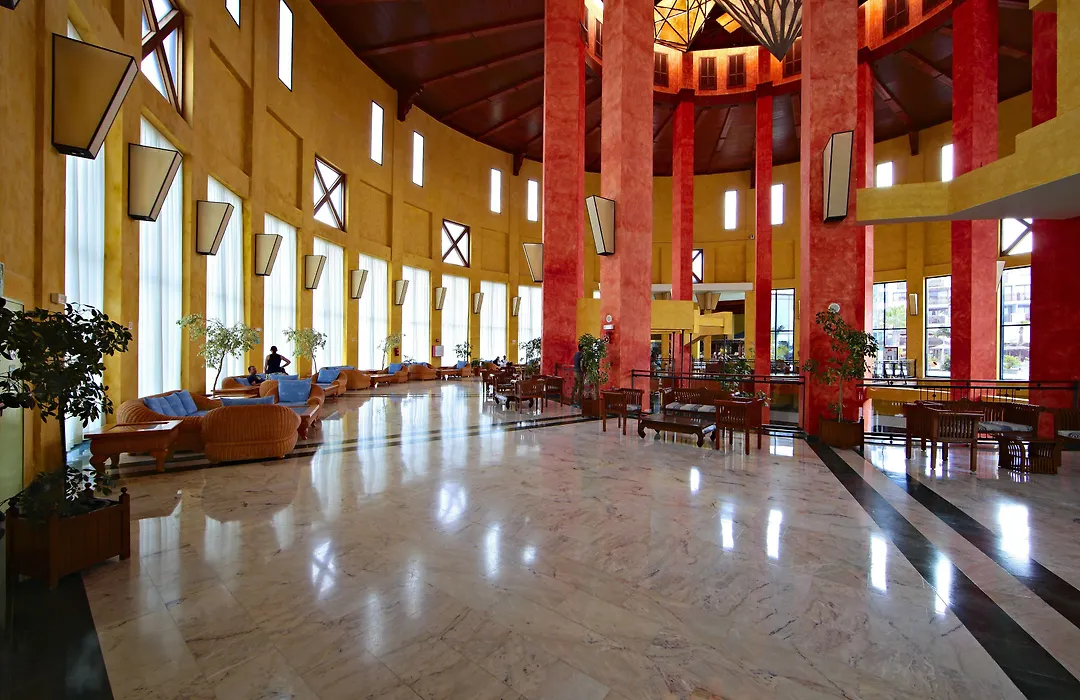 Sandos Papagayo-1