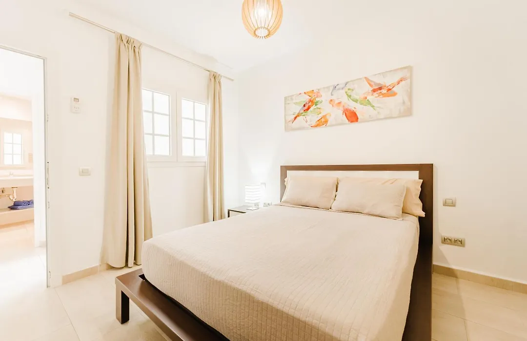 Apartment Old Town Reina Sofia 4-1