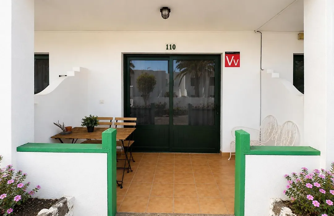 Giulia Puerto Del Carmen-1