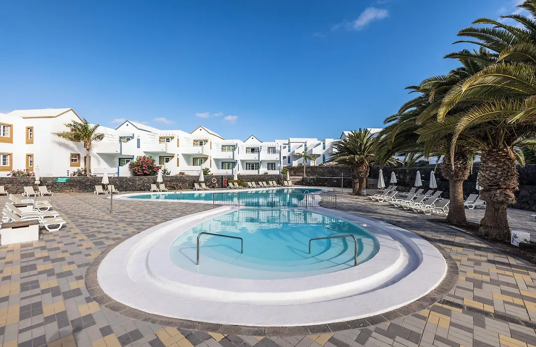 Apartamentos Livvo Morromar-1
