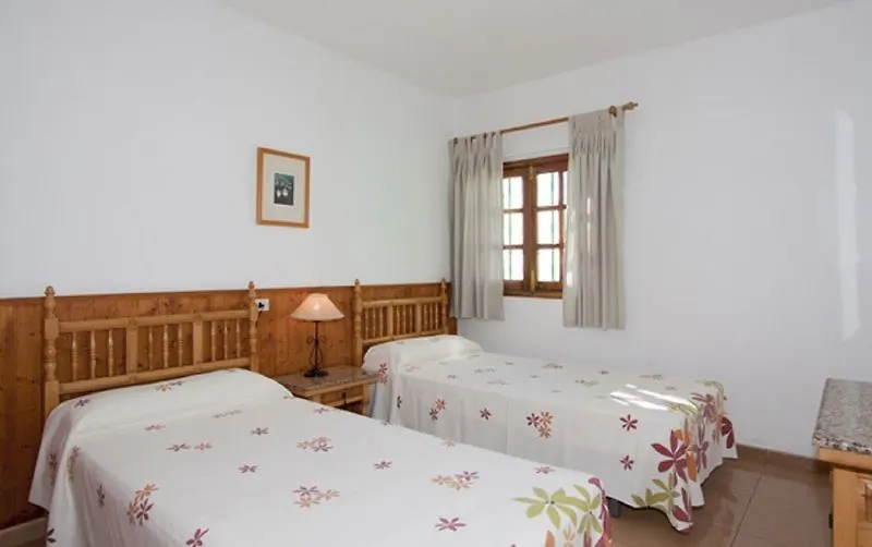 Apartamentos Teneguia-1