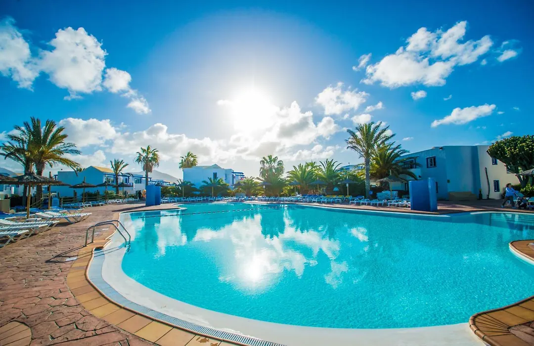 Hl Paradise Island-1