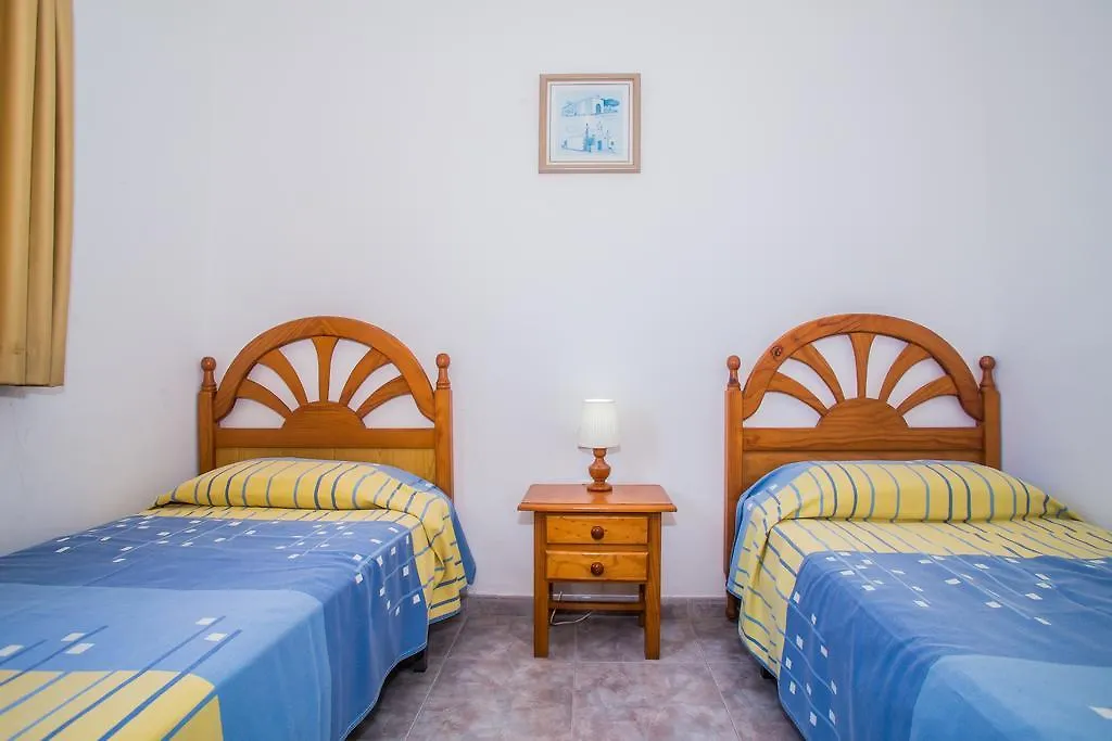 Apartamentos Sal Y Mar-1