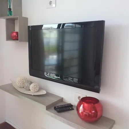 Apartment Duplex -The Sunny Hut - Swimming Pool - Free Wifi & Ac- Residence Las Marinas-2