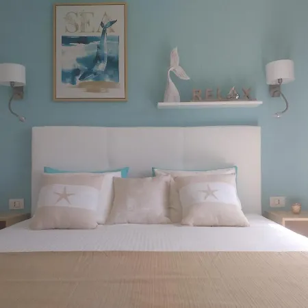 Apartment Duplex -The Sunny Hut - Swimming Pool - Free Wifi & Ac- Residence Las Marinas-3