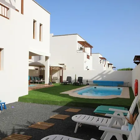 Villa Las Caletas Del Mar - Heated Pool-3