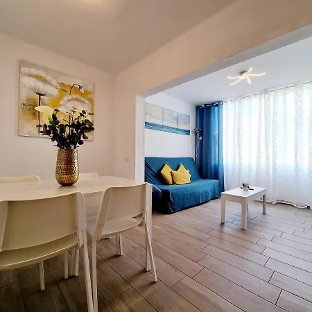 Apartamento Norma 8 Playa Roca-3