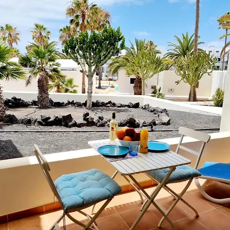 Apartamento Eduardo A Primera Linea Del Mar-3