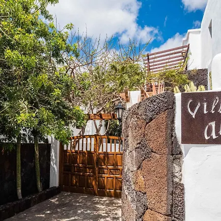 Belvilla By Oyo Villa Aloe-3