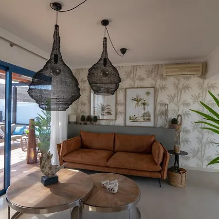 Villalia Famara, Flexitime-3