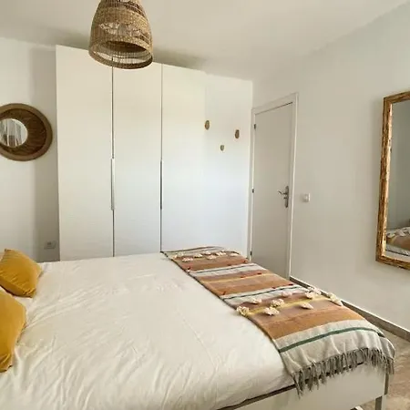 Apartment Paraiso III - Pool & Sea View - Good Wifi- Residence Loma Verde-2