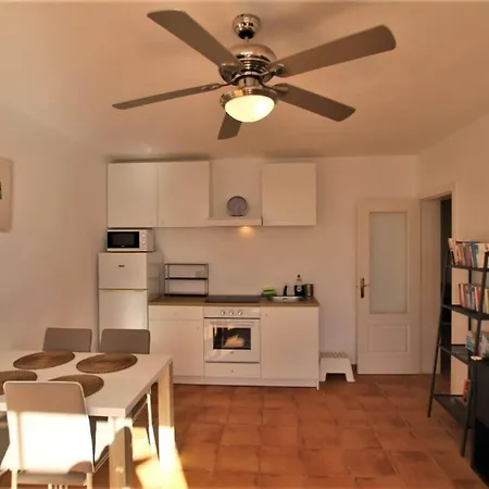 Vivienda Vacacional La Vela Baja-3