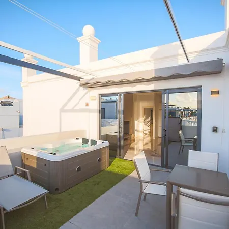 Atlantico Plaza 1A - 3 Beds - 2 Baths-2