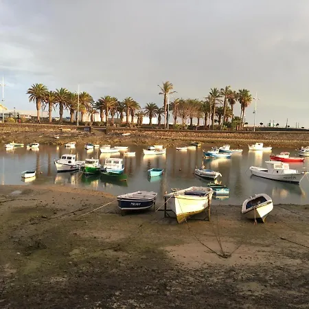 Casa Pescado, Madera Y Sol-3