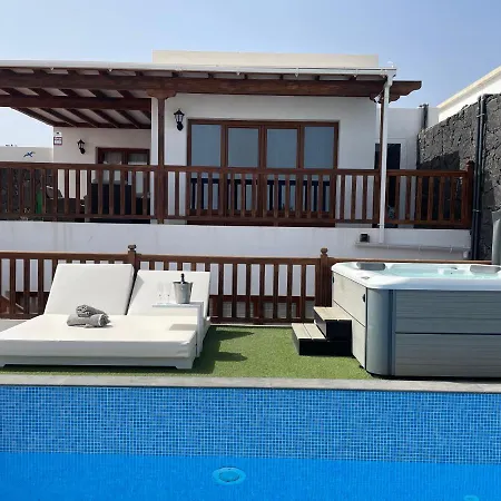 Villa 64, Vista Lobos, Private Heated Pool X Jacuzzi, Playa Blanca-2