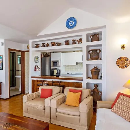 2Br Beach House - Solarium & Shower Terrace - 12-2