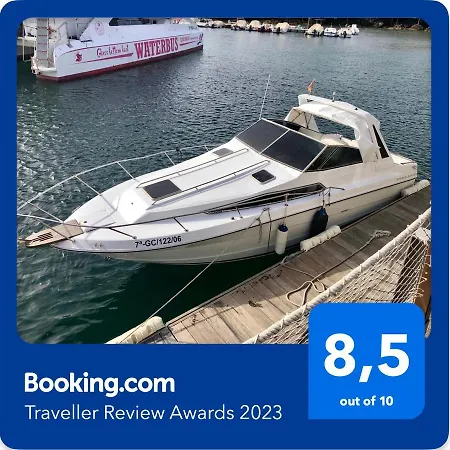 Barco Tuareg-3