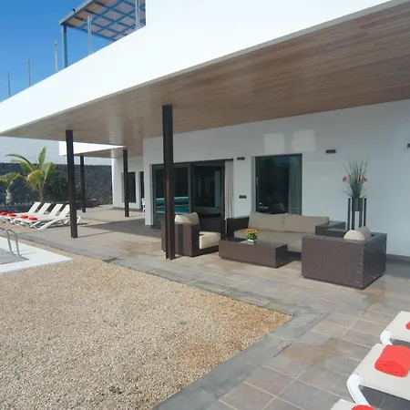 Villa Luna - Stunning 5 Bedroom Villa With Ac-2