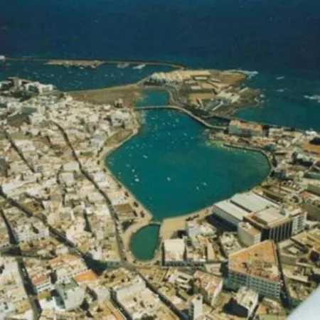 Las 3 Palmeras De Arrecife-3