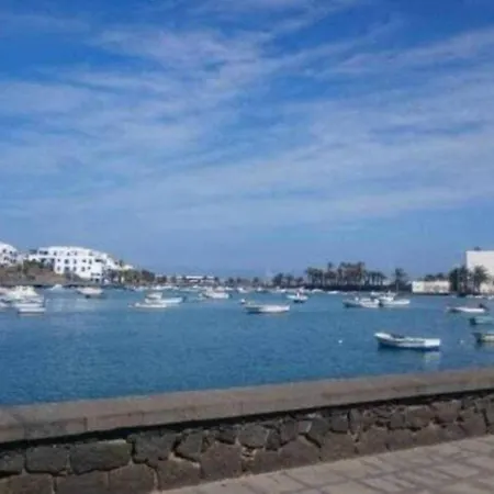 Las 3 Palmeras De Arrecife-2