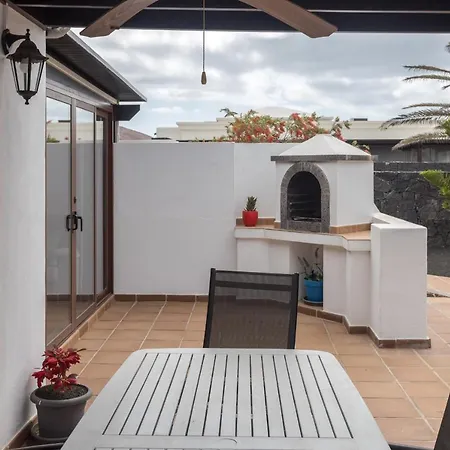 Lightbooking Villa Gisher Lanzarote-3