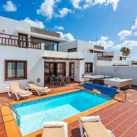 Villa Julianne 4-3