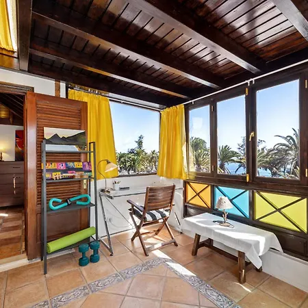 Villa A Pie De Mar-3