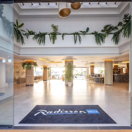 Radisson Blu Resort, Lanzarote Adults Only-2