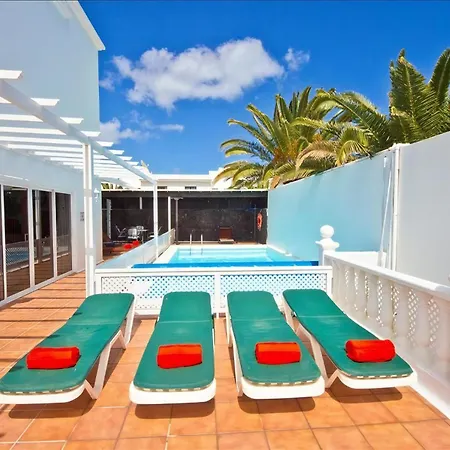 Great Costa Teguise Home Villa Luz De La Fragata 4 Bedrooms Private Pool-3