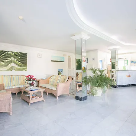 Apartamentos Celeste-2