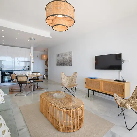 Sol Eterno - Luxury Aparmtent With Direct Oceanview And Extra Services-3