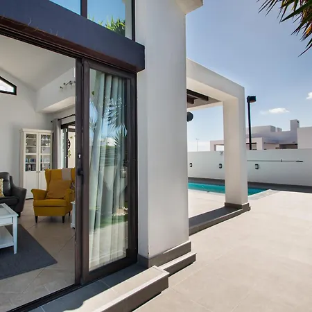 Villa Orcades Close To Town Center Pool & A/C-3