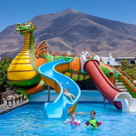 Gran Tagoro Family & Fun Playa Blanca-2