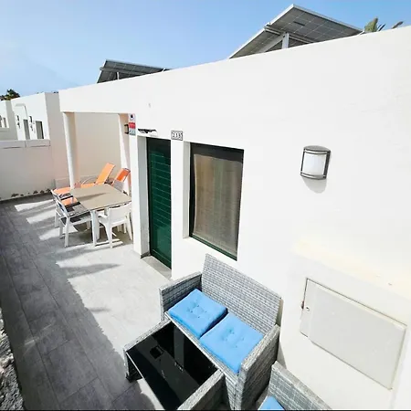 House First Line Of The Sea-3